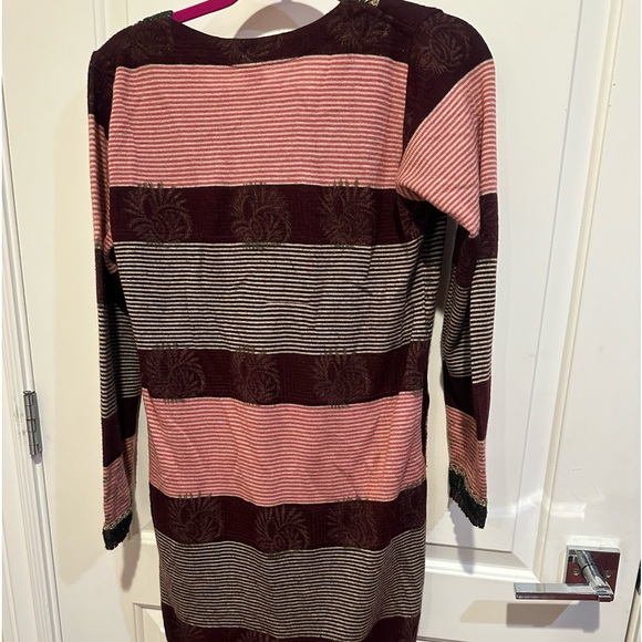 Indian Kruti , winter wear - Picture 2 of 2